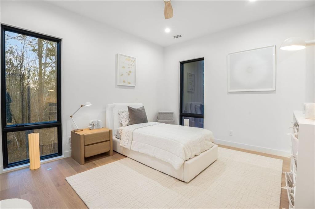 1736 Cox Road Roswell, GA 30075 - Photo 67 of 92