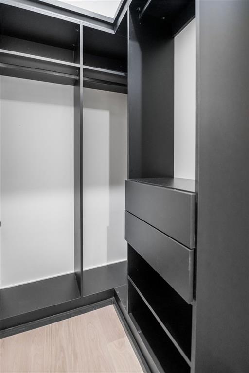 1736 Cox Road Roswell, GA 30075 - Photo 8 of 92