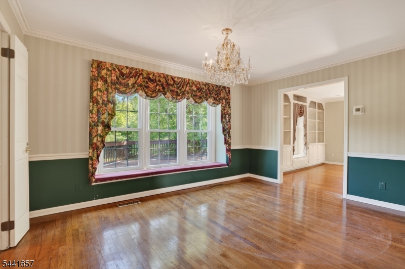 17 Cedar Road Whitehouse Station, NJ 08889 - Photo 4 of 16