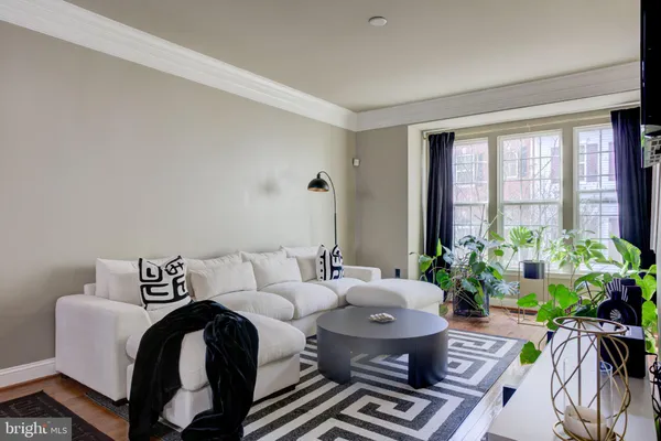 $459,000 | 4304 Potomac Highlands Circle, Unit 42, Triangle, VA 22172