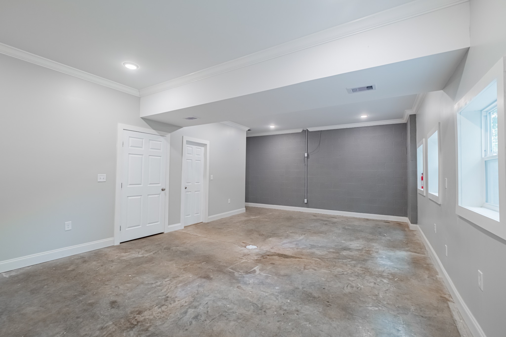 255 Flora Lane Manchester, TN 37355 - Photo 36 of 53 a view of an empty room