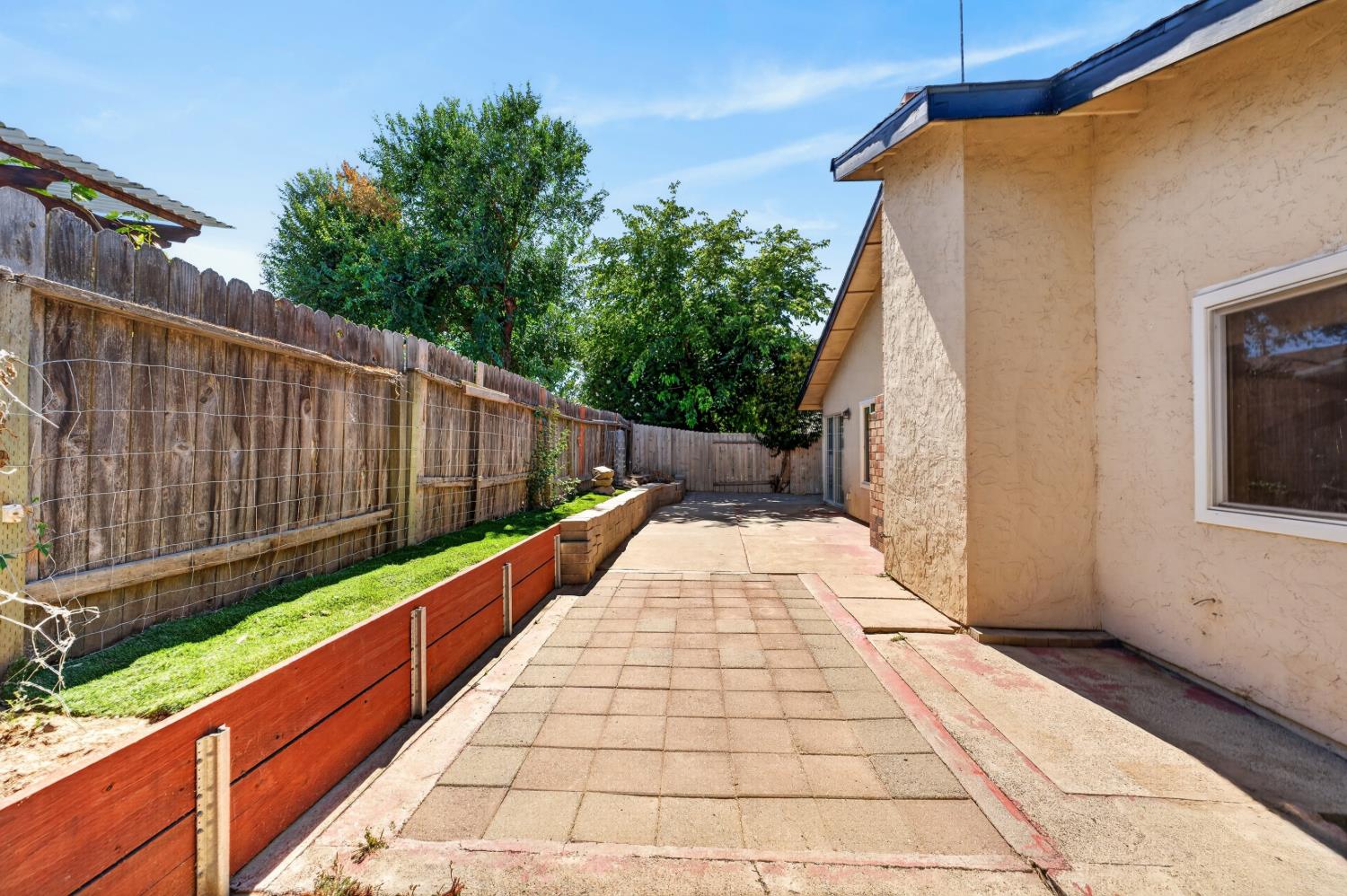 8488 Old Ranch Road Orangevale, CA 95662 - Photo 43 of 51 a view of balcony with wooden floor