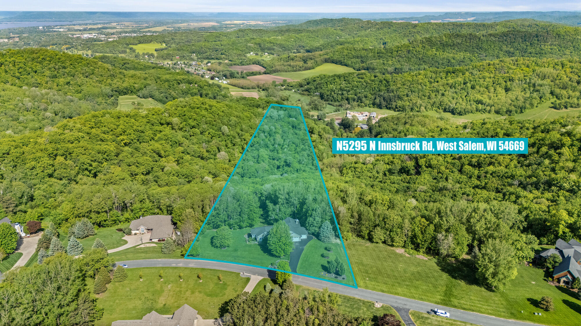 N5295 North Innsbruck Road Onalaska, WI 54650 - Photo 50 of 51 Drone View 2 w approx lot lines