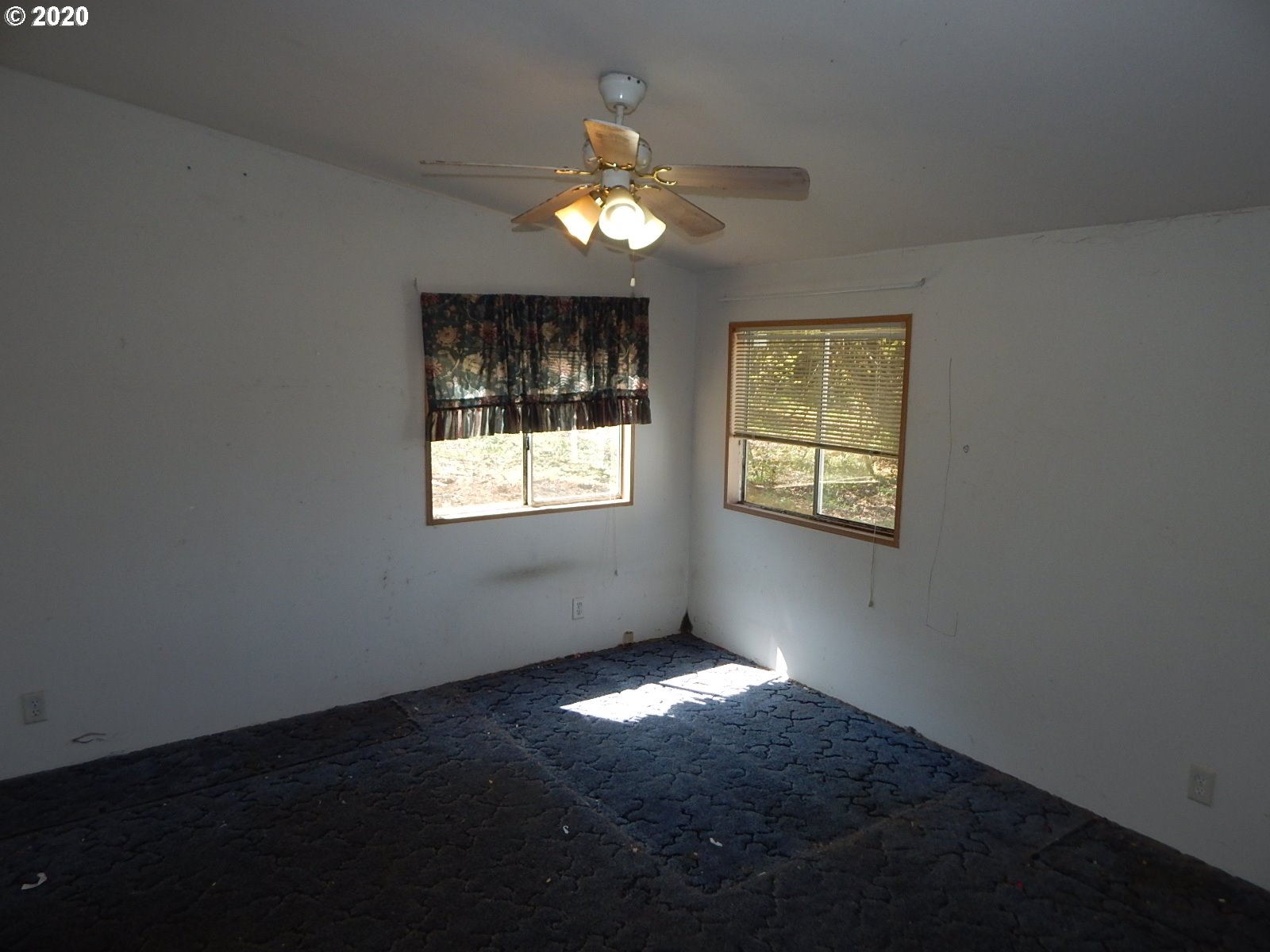 11723 Summit Loop Road Southeast Jefferson, OR 97352 - Photo 16 of 30 Gallery Image 16