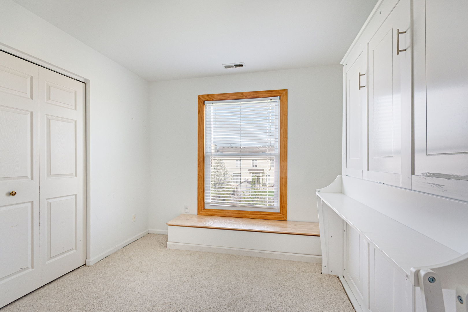 672 Edward Drive Romeoville, IL 60446 - Photo 13 of 21