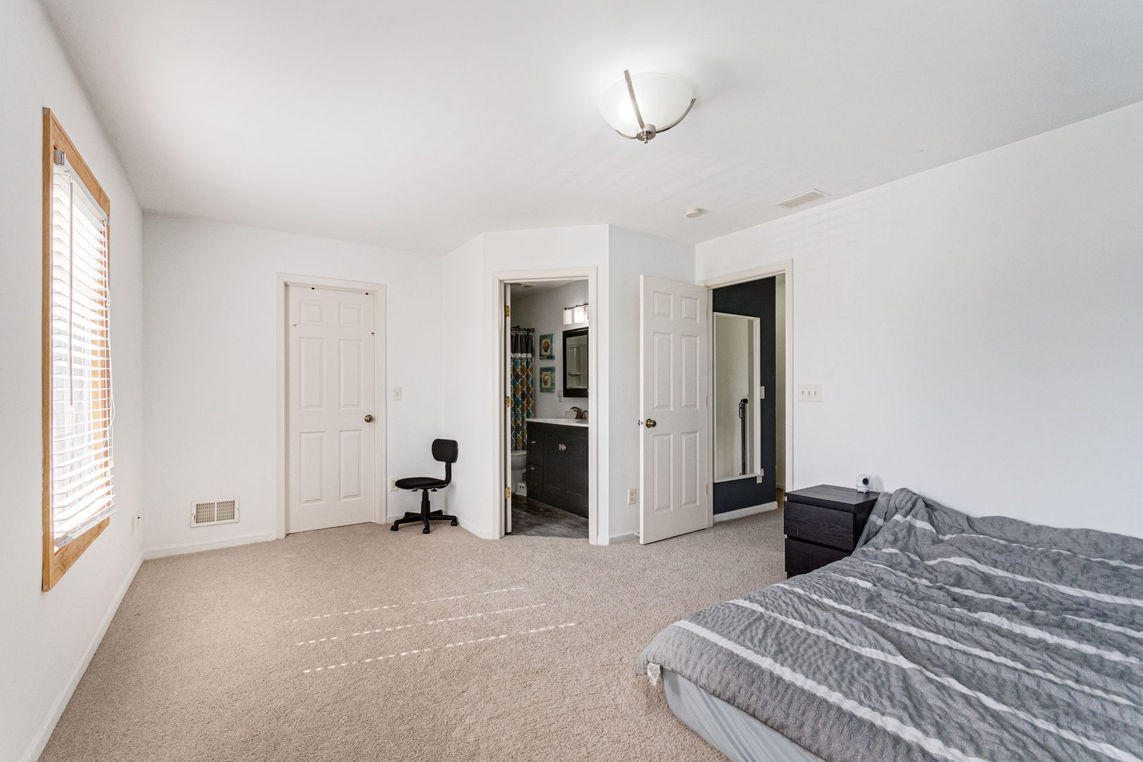 672 Edward Drive Romeoville, IL 60446 - Photo 10 of 21