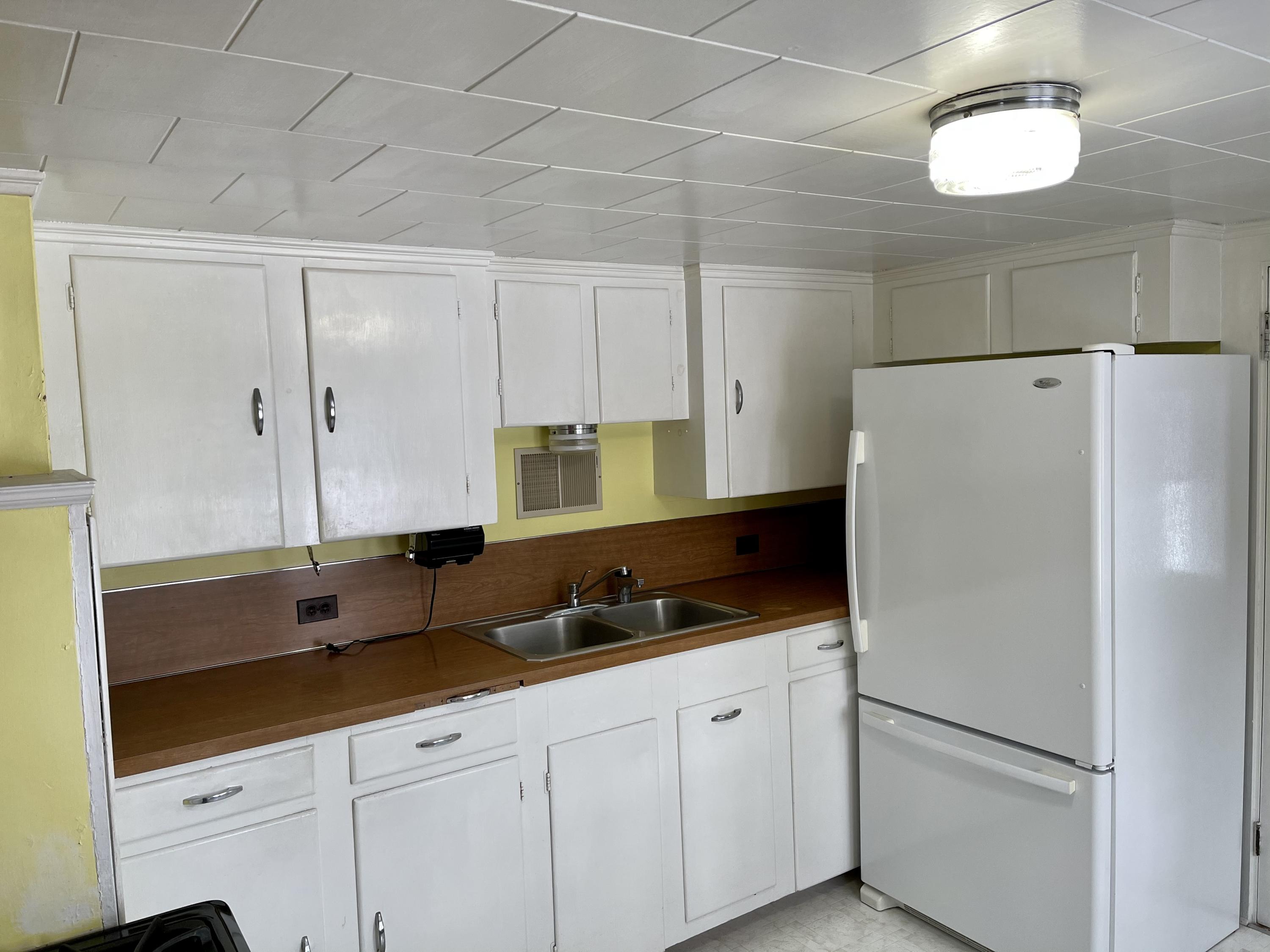 141 Weir Cove Road Harborside, ME 04642 - Photo 11 of 23 D22BA95E-0746-48D7-9DAB-F935DBAA335E