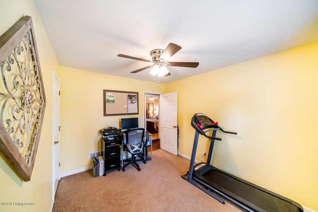 7316 Rambo Way Louisville, KY 40228 - Photo 22 of 49 7316 Rambo Way Lville-26
