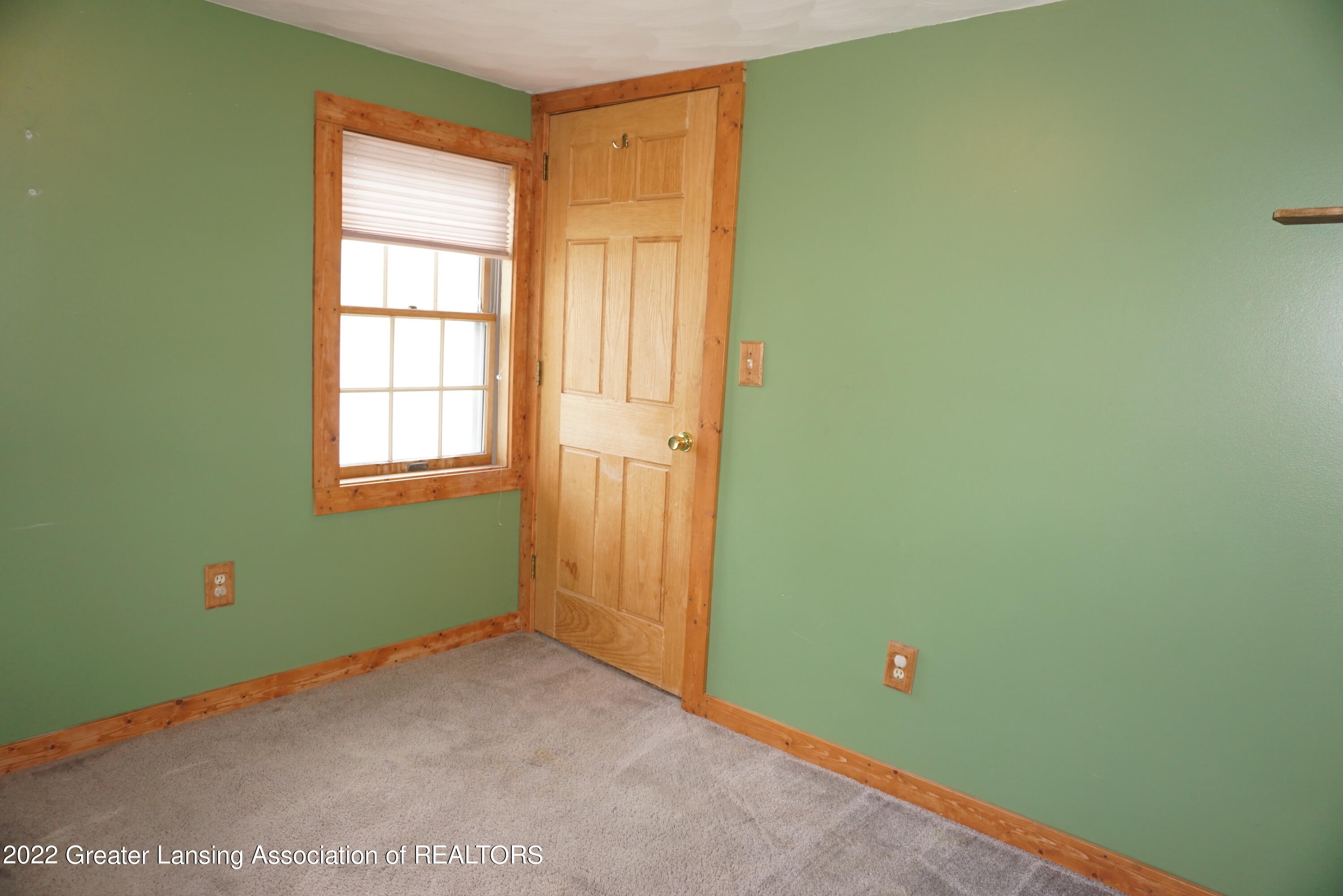 13226 Shaftsburg Road Perry, MI 48872 - Photo 13 of 47 DSC00469