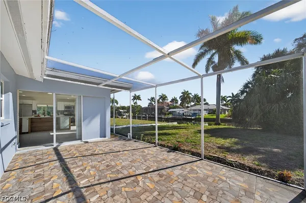 $545,000 | 5617 Coronado Court, Cape Coral, FL 33904