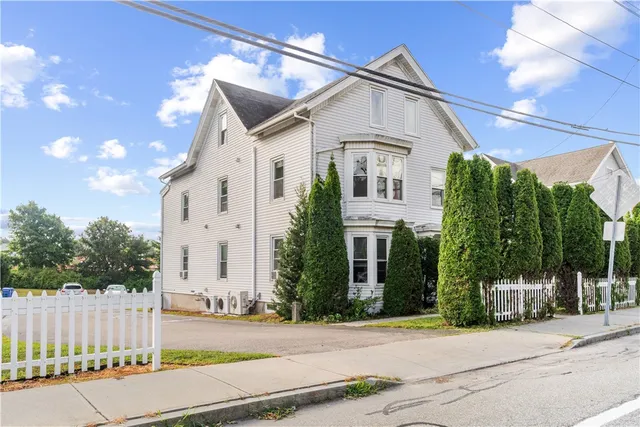 $434,750 | 143 High Street, Unit B, Westerly, RI 02891