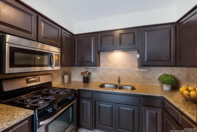 $240,000 | 138 Nocturne Drive, San Antonio, TX 78216