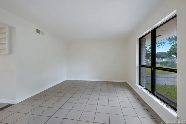 $240,000 | 138 Nocturne Drive, San Antonio, TX 78216