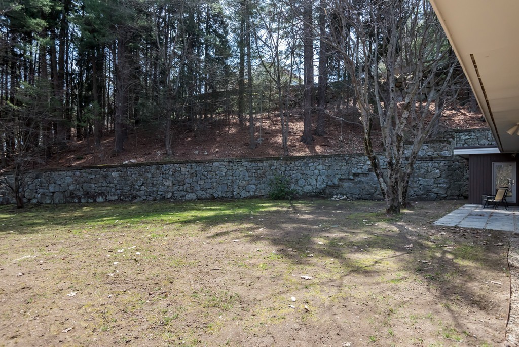 14 Castle Heights Road Andover, MA 01810 - Photo 28 of 29 Gallery Image 28