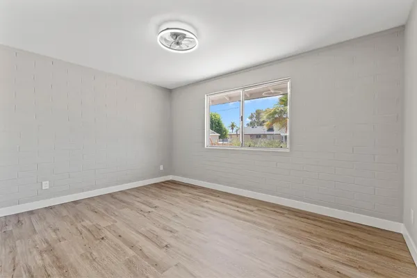 $2,300 | 10423 West Monterosa Drive, Sun City, AZ 85351