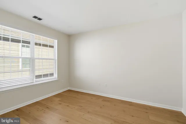 $3,400 | 225 Mirage Boulevard, Barnegat, NJ 08005