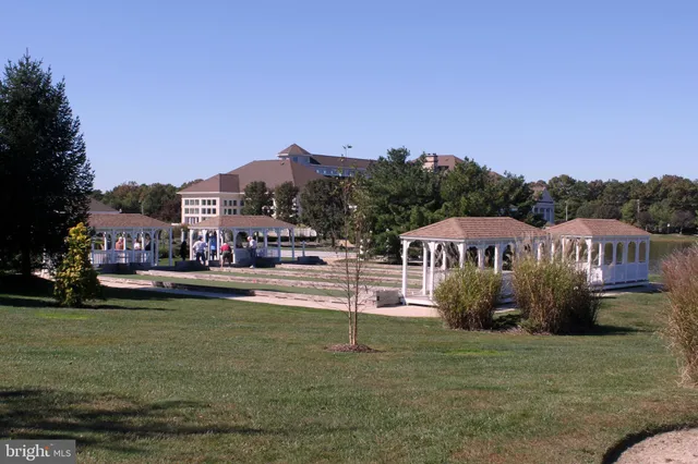 $3,400 | 225 Mirage Boulevard, Barnegat, NJ 08005