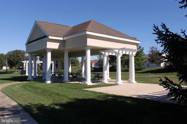 $3,400 | 225 Mirage Boulevard, Barnegat, NJ 08005