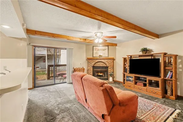 $174,950 | 13821 West 58th Terrace, Unit 1, Shawnee, KS 66216