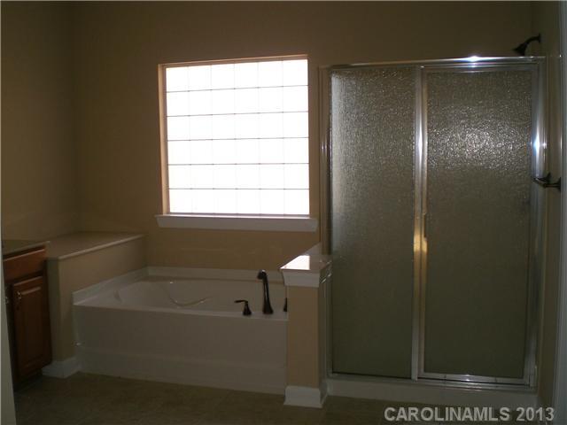 10212 Paxton Run Road Charlotte, NC 28277 - Photo 12 of 16 Gallery Image 12