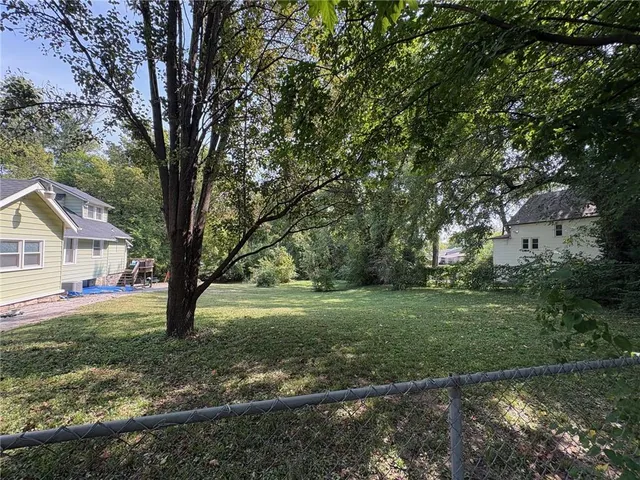 $30,000 | 6129 Tracy Avenue, Kansas City, MO 64110