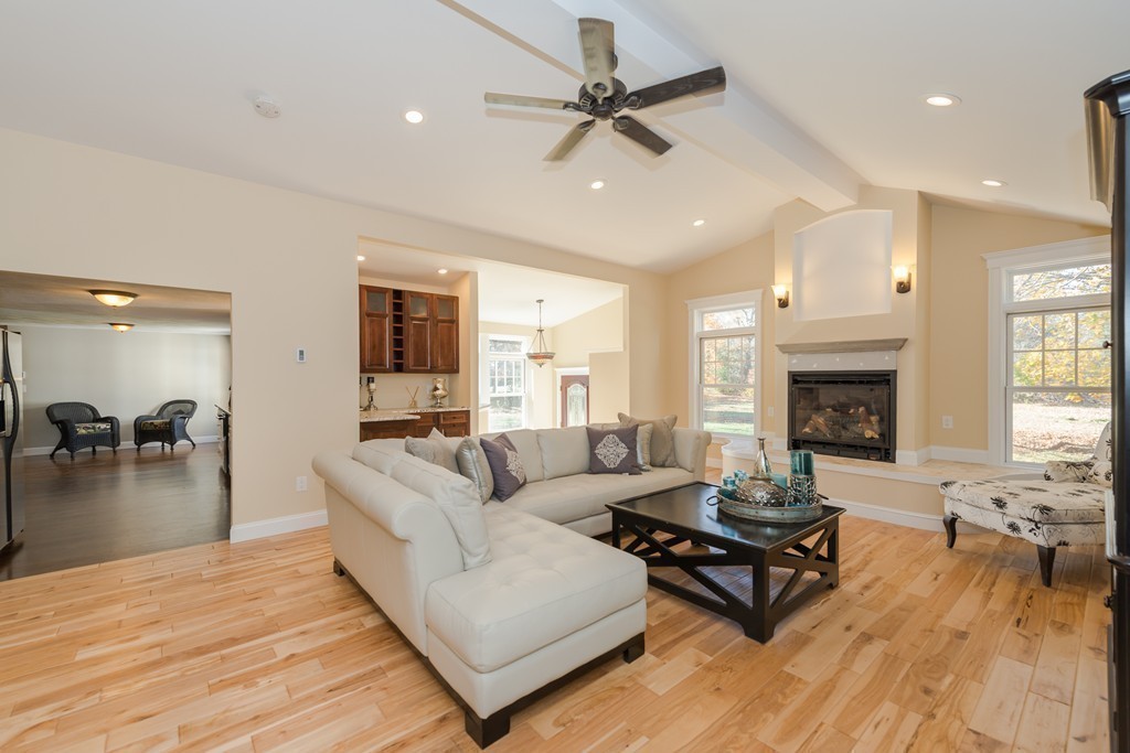 132 East Street Middleton, MA 01949 - Photo 1 of 26