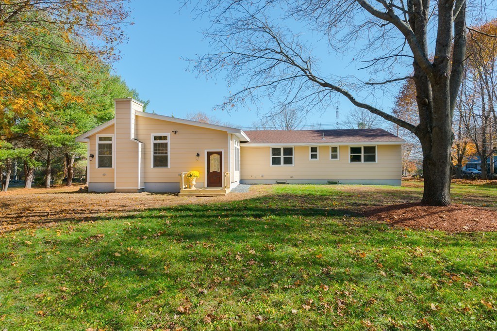 132 East Street Middleton, MA 01949 - Photo 7 of 26