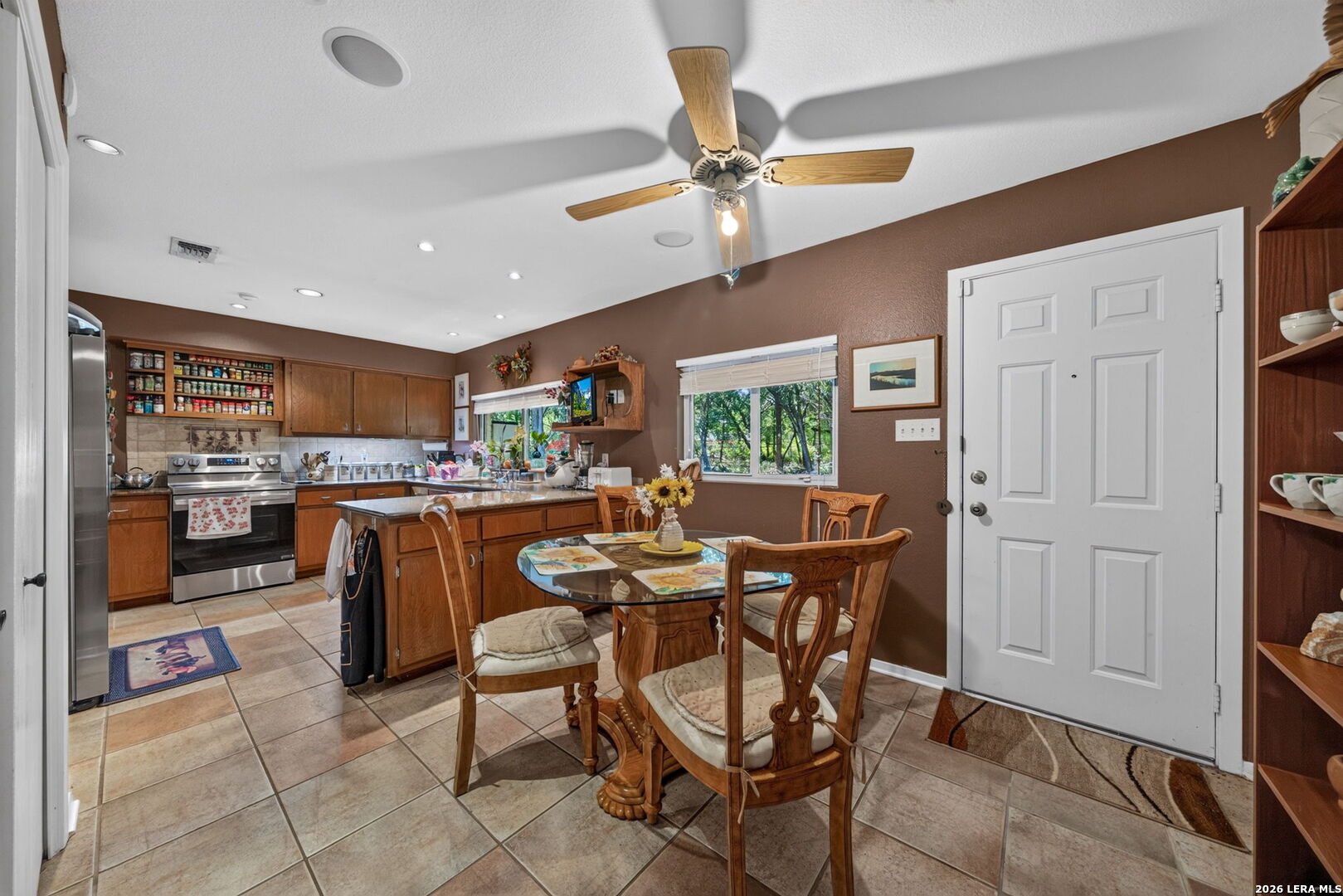 9611 Azalea Circle Garden Ridge, TX 78266 - Photo 23 of 50