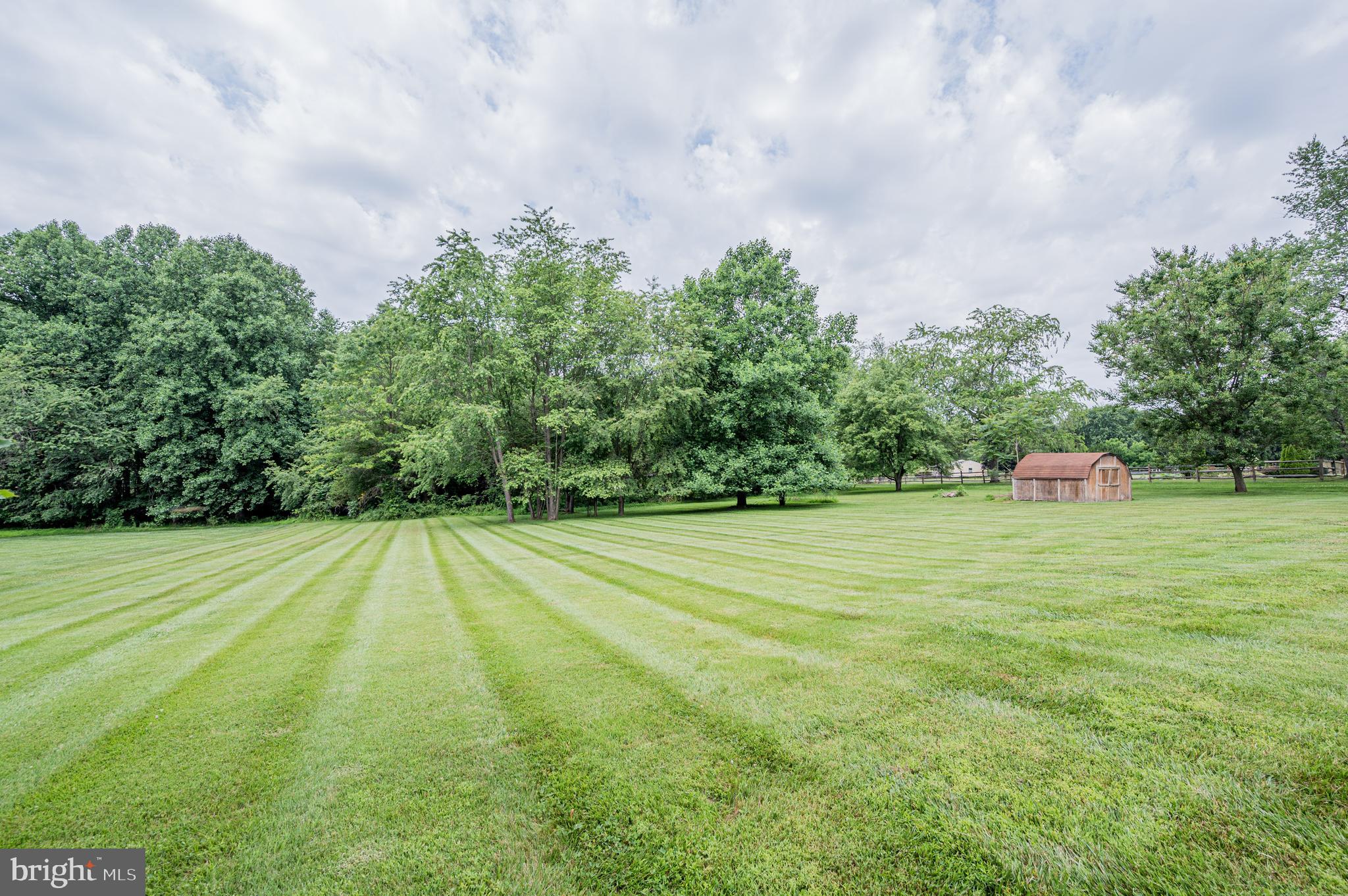 5166 Perry Road Mount Airy, MD 21771 - Photo 36 of 36 Huge Private Back Yard.
