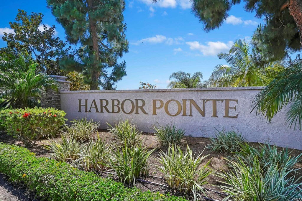 821 Windcrest Drive Carlsbad, CA 92011 - Photo 2 of 53