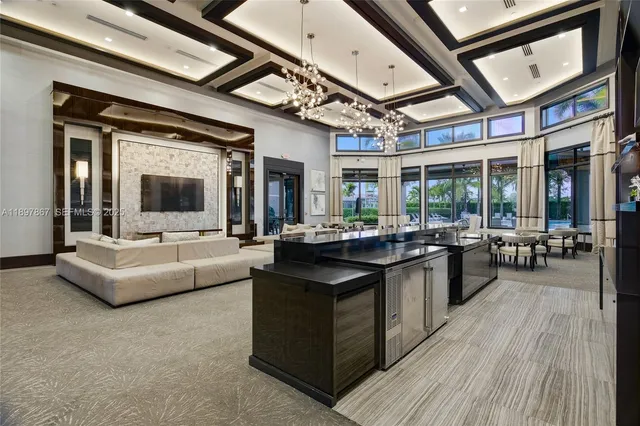 $2,350,000 | 9772 Rennes Lane, Delray Beach, FL 33446