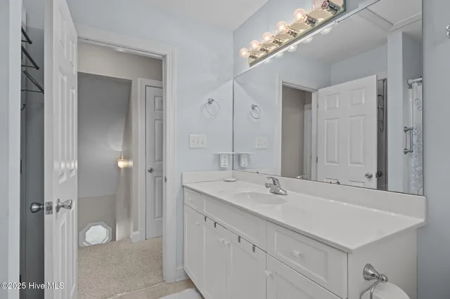 $725,000 | 313 Loblolly Street, Emerald Isle, NC 28594