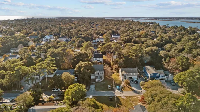 $725,000 | 313 Loblolly Street, Emerald Isle, NC 28594