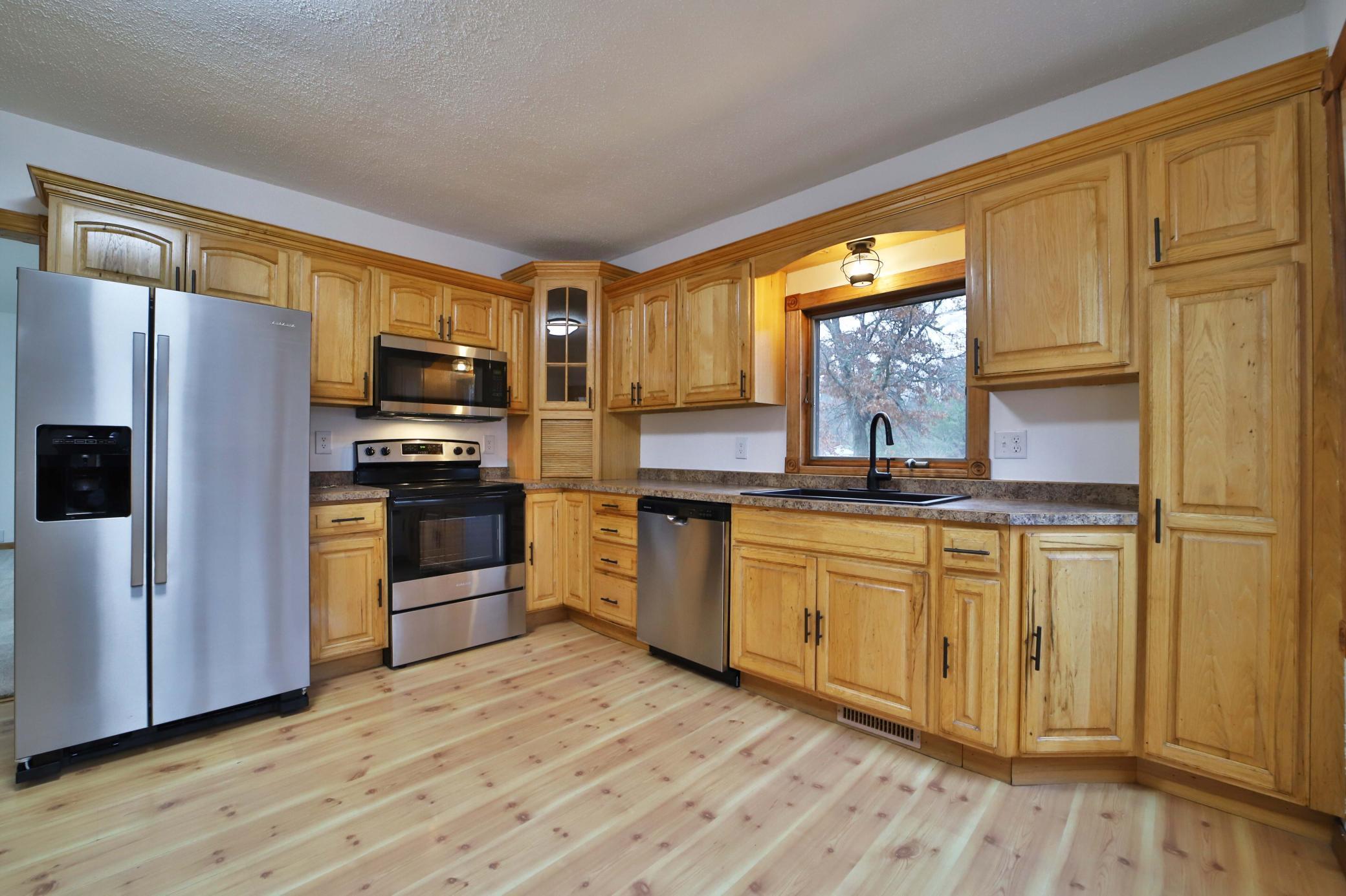 9413 Forest Heights Drive Southwest Brainerd, MN 56401 - Photo 2 of 45
