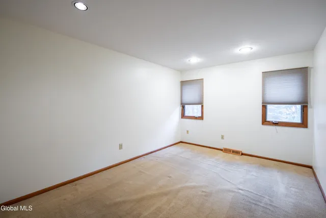 $338,000 | 2013 Rosedale Way, Guilderland, NY 12303