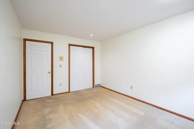 $338,000 | 2013 Rosedale Way, Guilderland, NY 12303