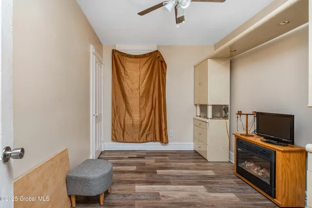 $229,900 | 233-235 Grand Street, Amsterdam, NY 12010