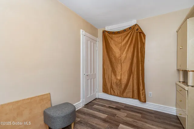 $229,900 | 233-235 Grand Street, Amsterdam, NY 12010