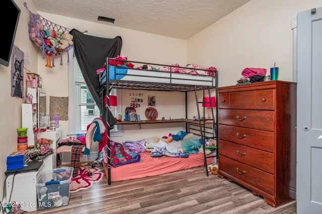 $229,900 | 233-235 Grand Street, Amsterdam, NY 12010