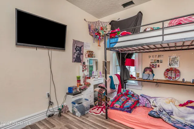 $229,900 | 233-235 Grand Street, Amsterdam, NY 12010