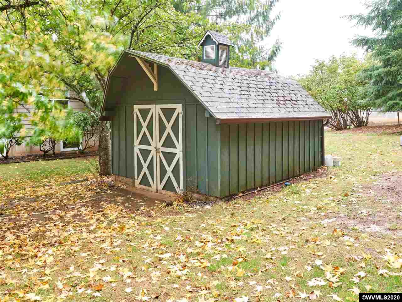 14915 Quall Road Northeast Silverton, OR 97381 - Photo 5 of 42