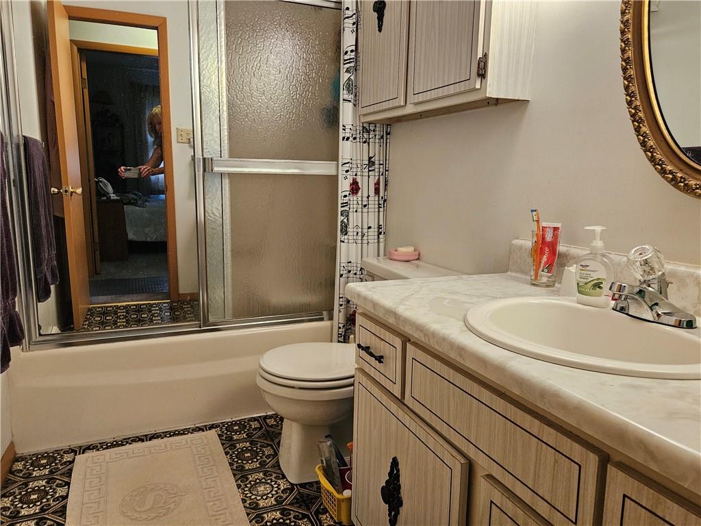 354 Thompson Road Chicora, PA 16025 - Photo 20 of 30 Gallery Image 20