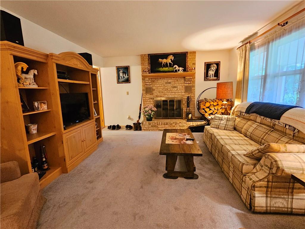 354 Thompson Road Chicora, PA 16025 - Photo 10 of 30 Gallery Image 10