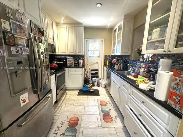 a kitchen with lots of counter top space