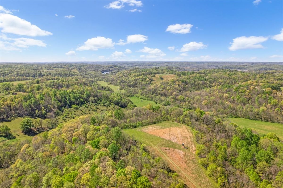 0 Quail Run Lane Flintville, TN 37335 - Photo 3 of 16 a view of a city