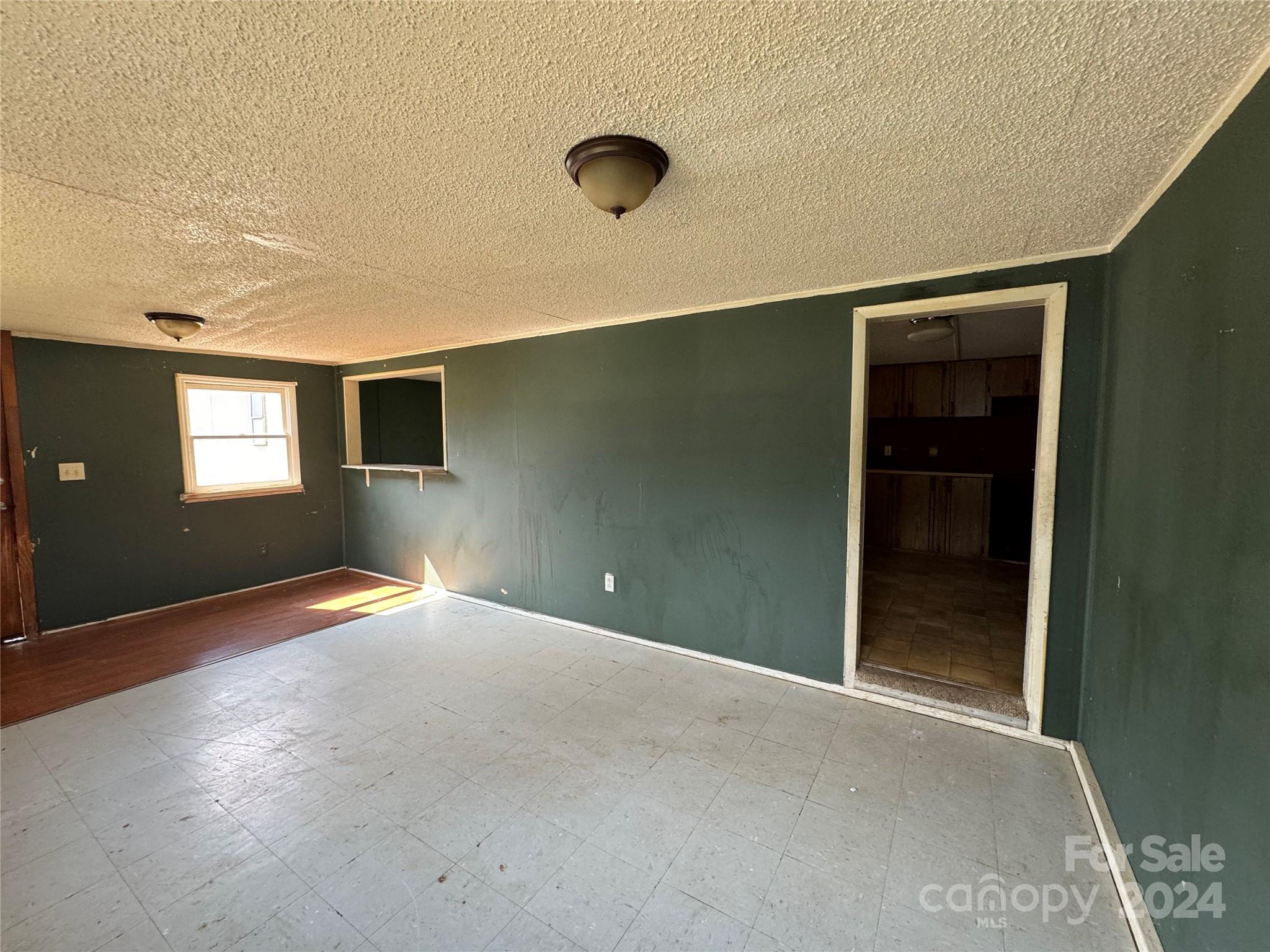 8090 Metts Road Charlotte, NC 28214 - Photo 7 of 28 Gallery Image 7