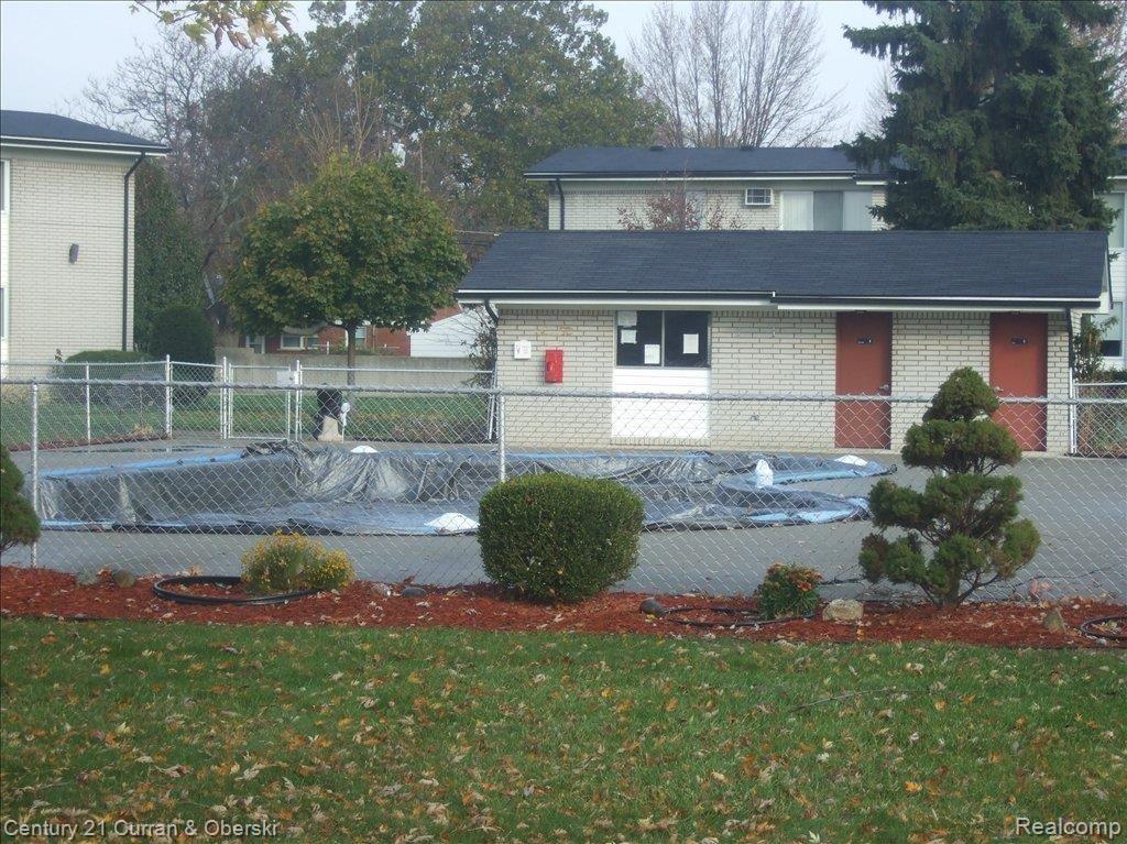 26720 Joy Road, Unit B4 Redford, MI 48239 - Photo 5 of 5 POOL