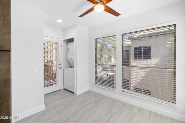 $1,799 | 101 North 7th Street, Unit 249, Phoenix, AZ 85034