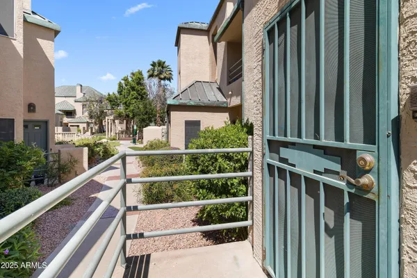 $1,799 | 101 North 7th Street, Unit 249, Phoenix, AZ 85034