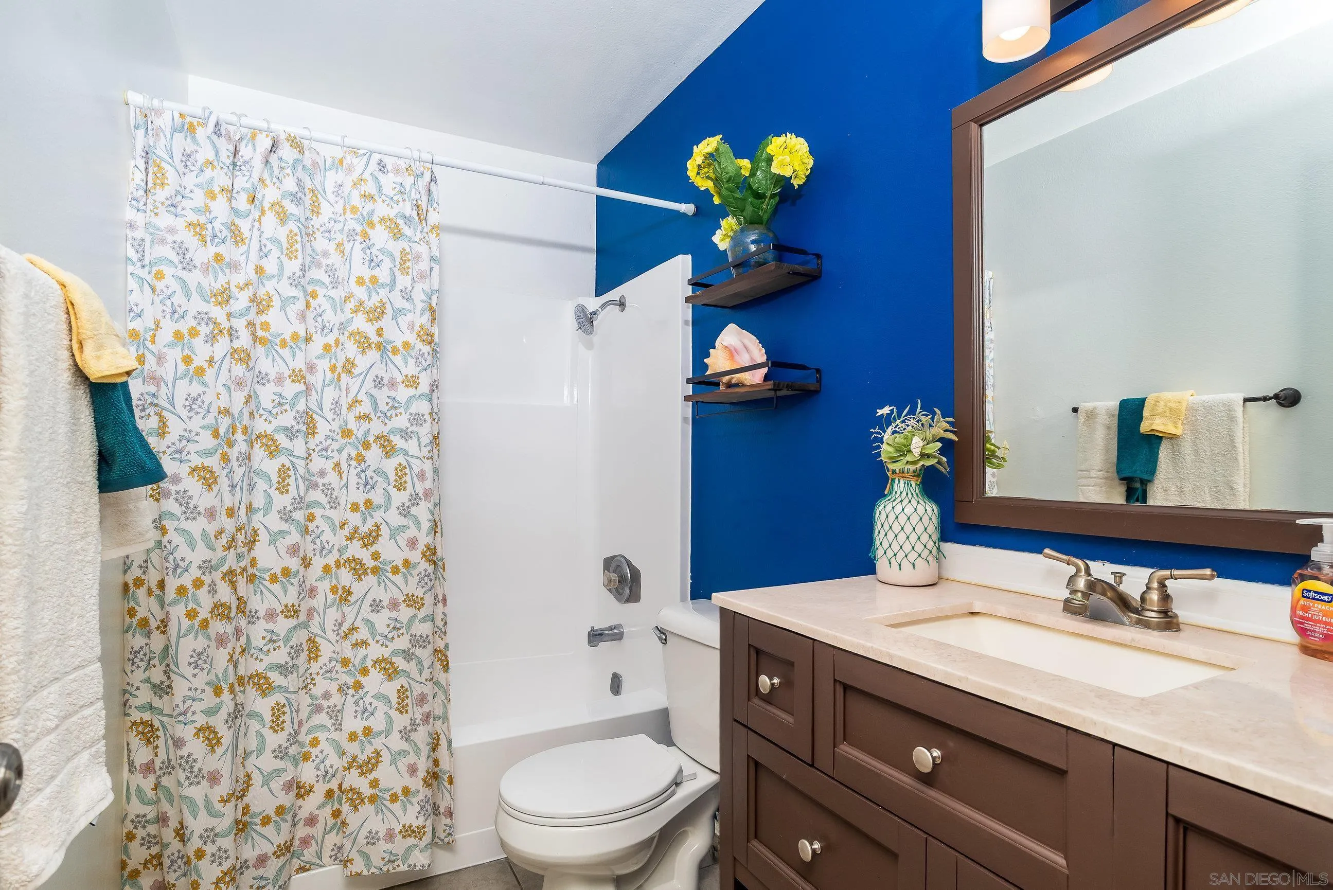 6019 Rancho Mission Road, Unit 201 San Diego, CA 92108 - Photo 30 of 56